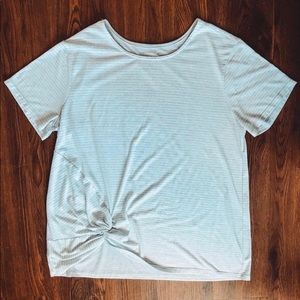 Striped shirt sleeve T-shirt